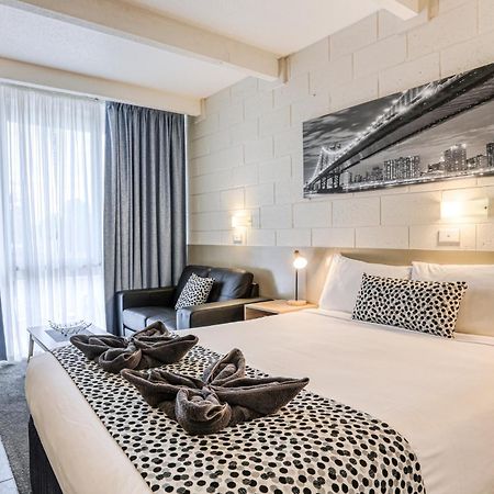 Castle Creek Motor Inn 유로아 외부 사진