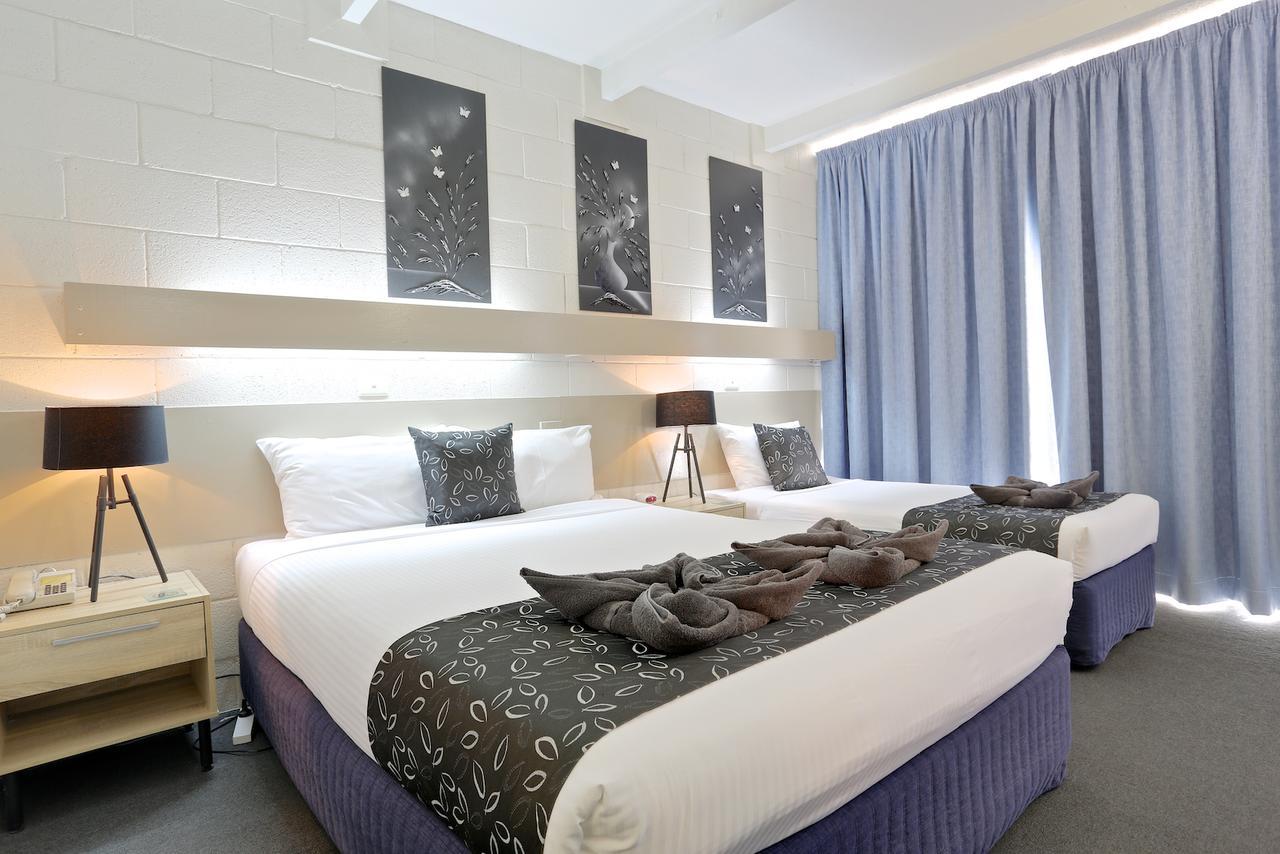 Castle Creek Motor Inn 유로아 외부 사진